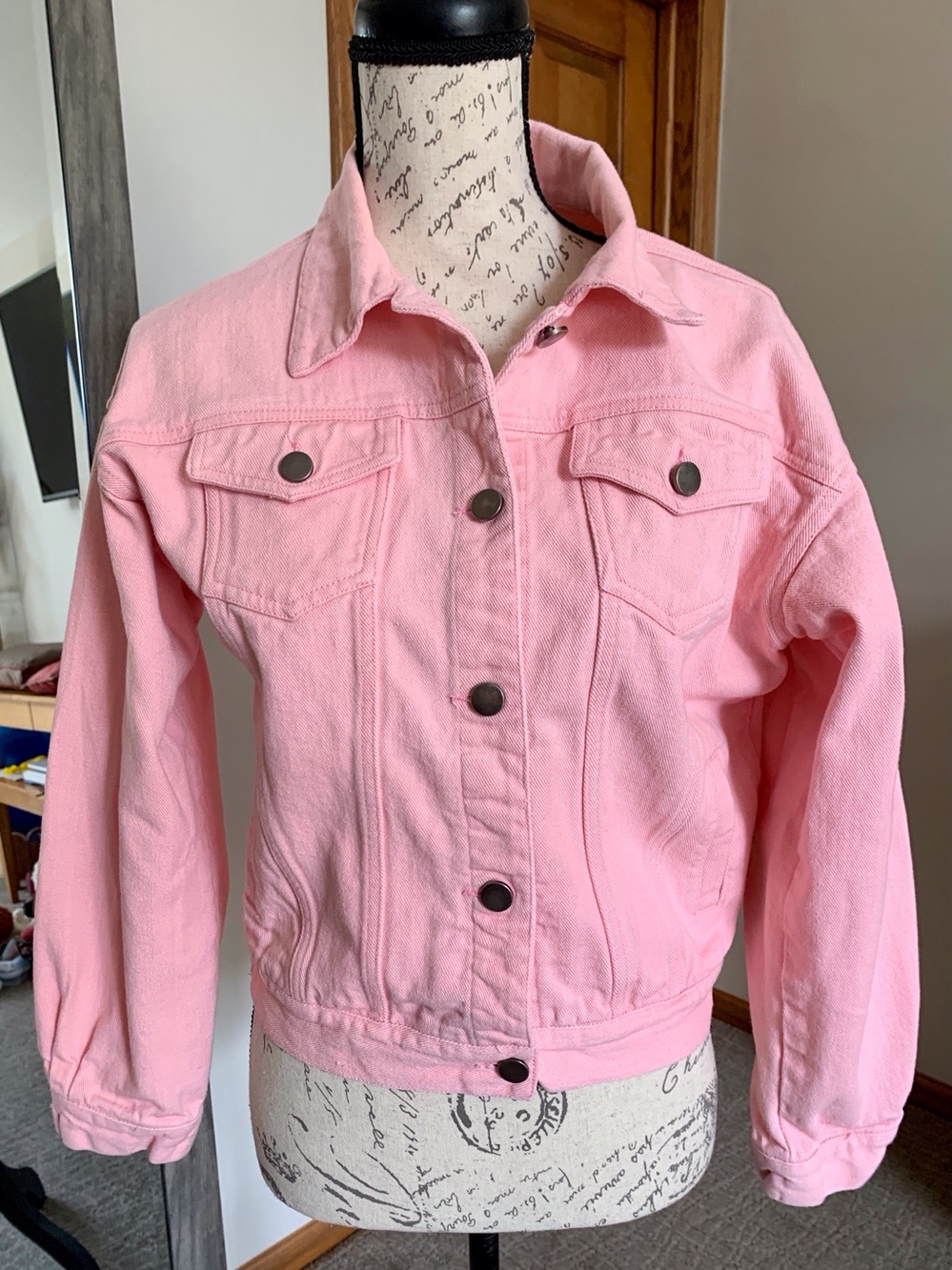 Women's Pink Denim Jean Jacket - Classic Button-Front Style Size Medium